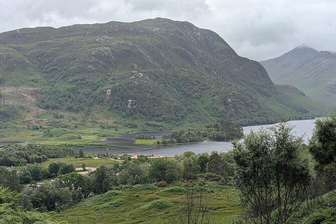 Private Harry Potter, Glenfinnan Viaduct, Highlands tour Glasgow - The Commando Monument faces Ben Nevis