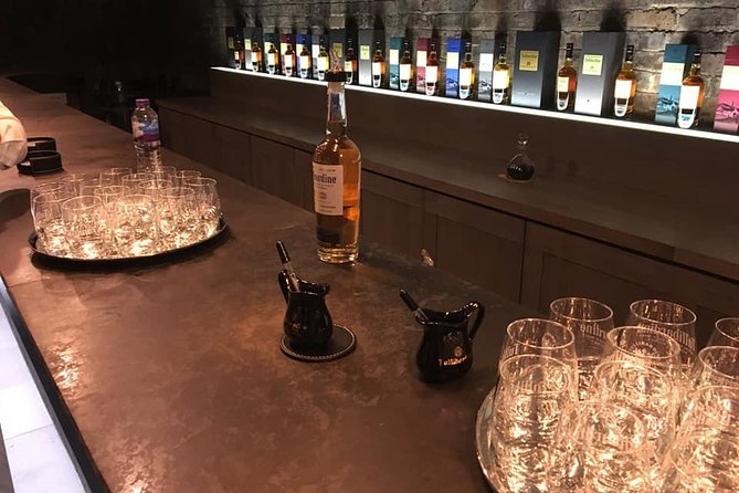 Private Highland Whisky Tour- Three distilleries - From Edinburgh - Blair Athol in Pitlochry