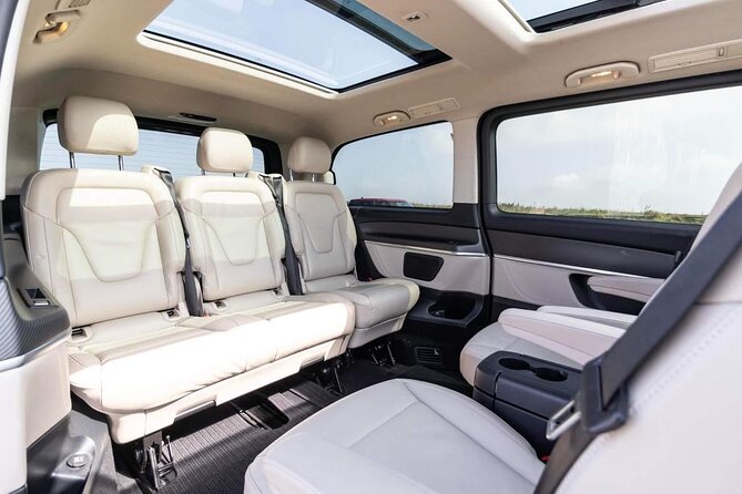 Private luxury transfer from Edinburgh Airport to Edinburgh - Key points to know before you book