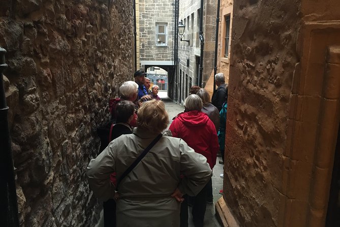 Private Old Edinburgh Tour - Walk in the footsteps of Royals and Rogues! - The Royal Mile: Mary, Bonnie Prince Charlie, and Deacon Brodie