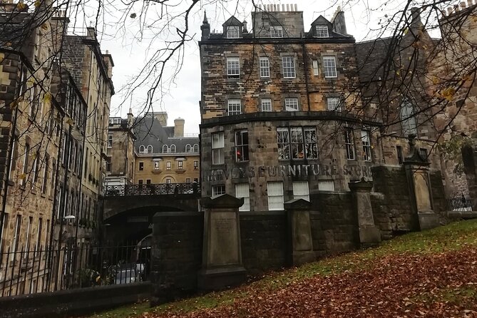 Private one hour Harry Potter walking tour - The Lawnmarket, Castlehill, and the Old Town route
