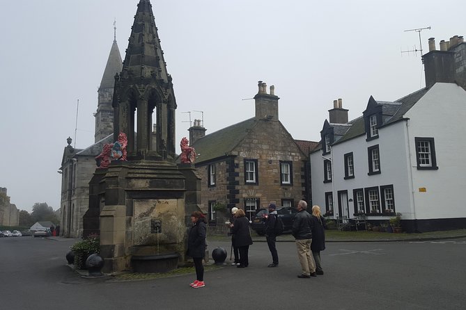 Private Outlander Day Tour from Edinburgh - Guide quality and the communication warning