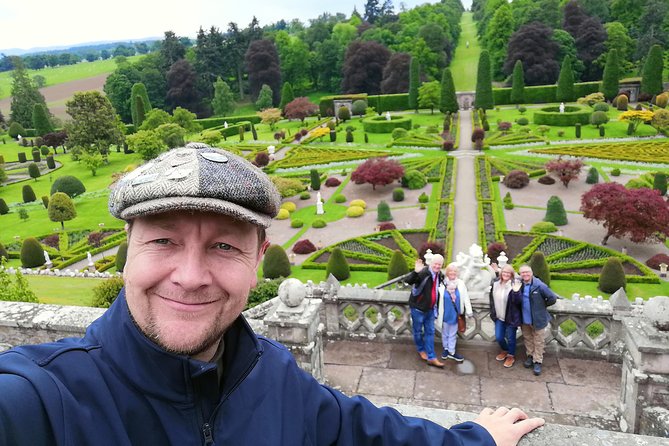 Private Outlander tour from Glasgow or Edinburgh - Falkland, the tour’s most relaxed stop