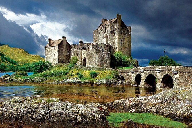 Private Tour to Skye, Fairy Pools, Portree and The Fairy Glen - Sligachan Old Bridge and the seven-second legend