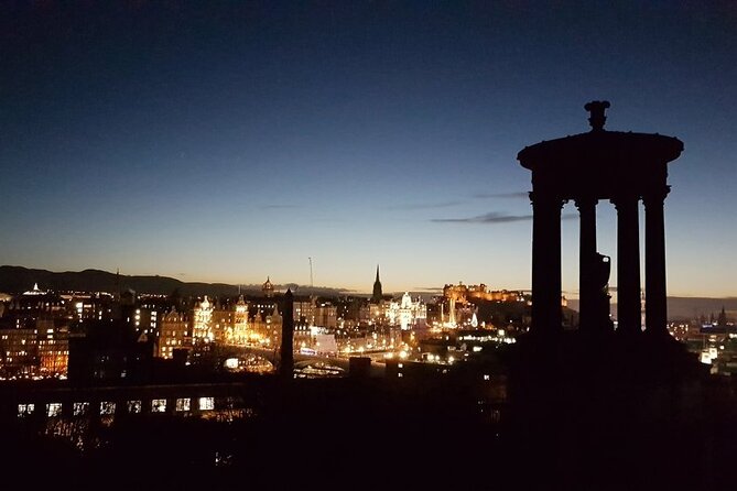 Private Walking Tour: JK Rowling's Harry Potter in Edinburgh FR - Greyfriars Kirkyard and the grave linked with Voldemort