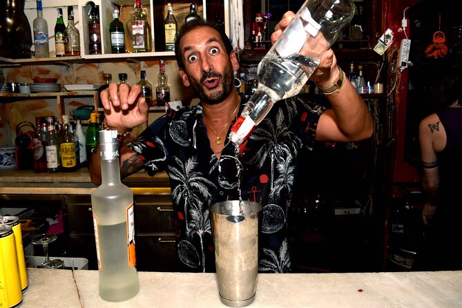 Pub Crawl in Edinburgh - What this Edinburgh pub crawl actually offers