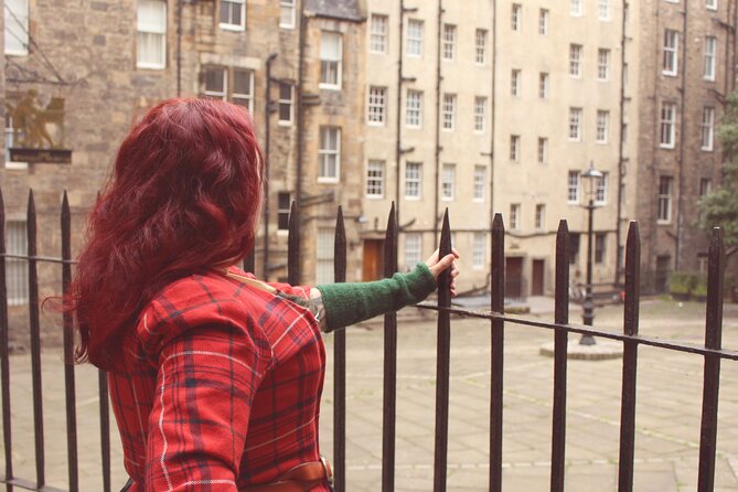 Rebel!Rebel! Jacobite Tour - Outlander's Scotland - Bagpipes, local details, and the guide’s role