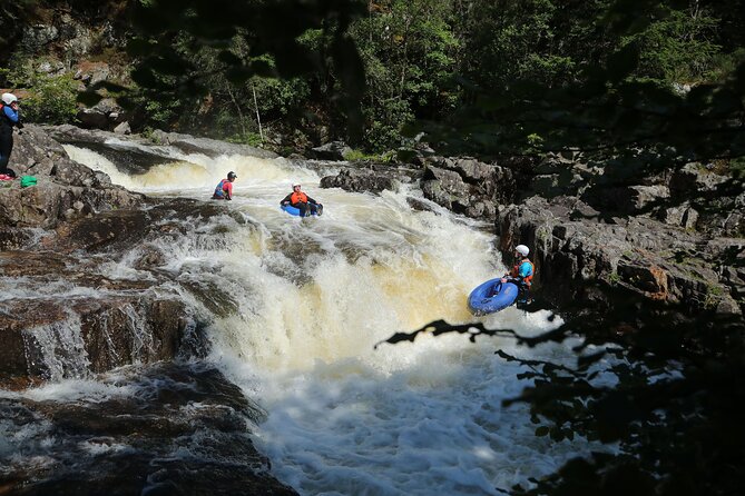 River Tubing in Perthshire - Cliff jumping before the main float