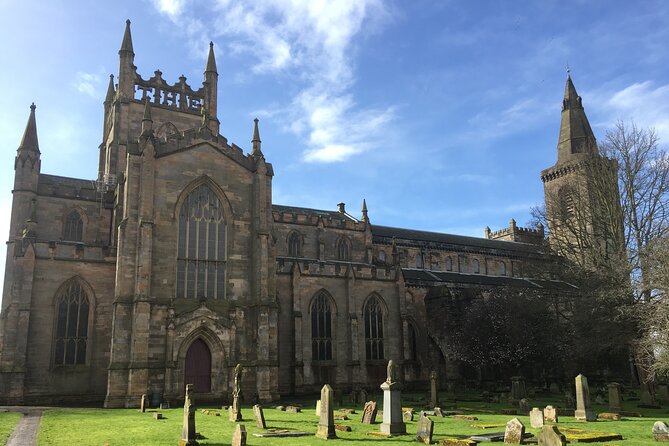 Rosslyn Chapel, Dunfermline Abbey and Stirling Castle Day Tour - Weather, walking, and the pace of the day