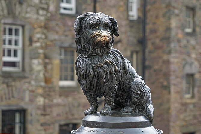 Royal Mile, Edinburgh Walking Tour with Audioguide - Greyfriars Bobby, Tolbooth Kirk, and the final stretch