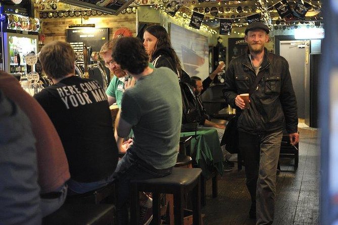 Scotch Tour Edinburgh with a Local Expert: Private & 100% Personalized - Old Town streets and Edinburgh’s whisky past