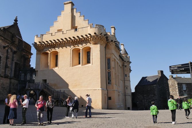 Scottish castles tour - private four castles tour from Edinburgh - Who should book this castle day?