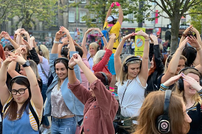 Silent Disco Adventure Tour - Starting at The Piper’s Rest in Hunter Square