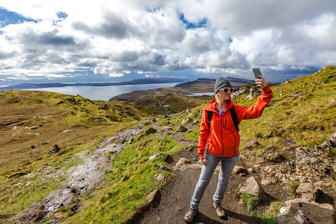 Skye Explorer Hiking Day Tour - Portree, pastel houses, and a useful lunch option