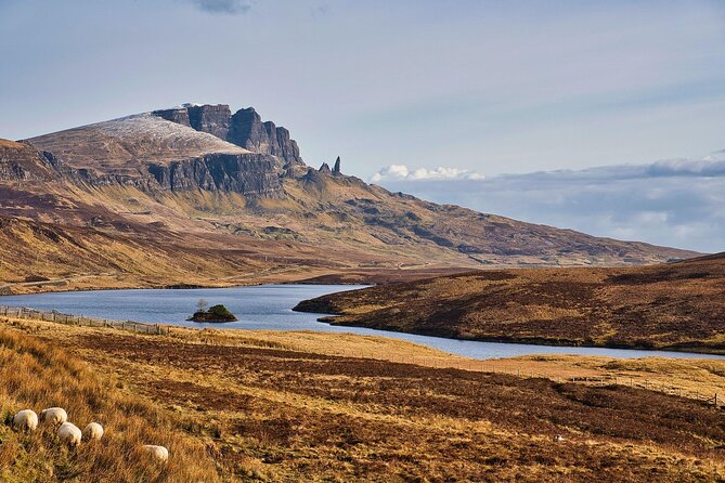 Skye Fairy Pools/ Fairy Glen/ Kilt rock / Old Man Storr - Idrigil Bay adds a short viewpoint stop