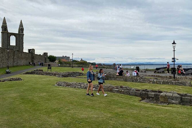 St Andrews History Tours - St Leonards School and a royal connection