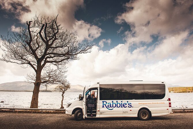 Stirling Castle, Loch Lomond and Cruise Day Tour from Glasgow - The coach ride is part of the experience