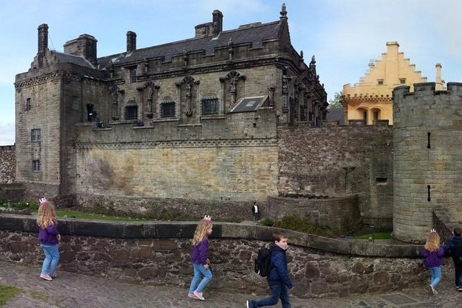 Stirling Castle, Trossachs, Loch Lomond and Whisky Tour - Stirling Castle in 90 minutes