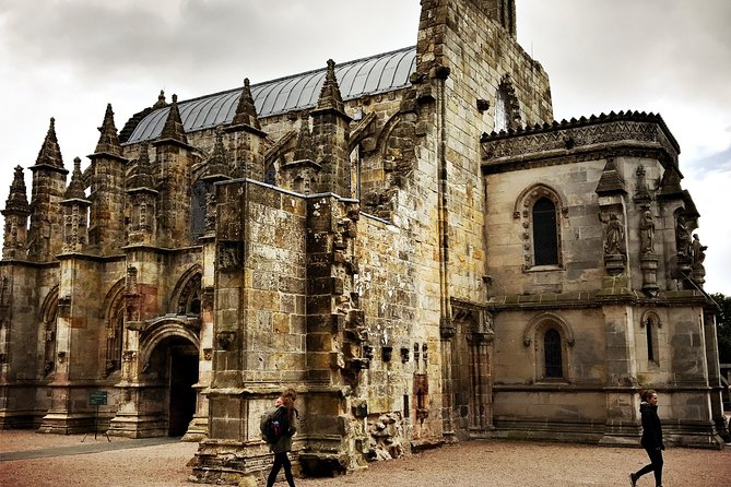 Stone & Story: Rosslyn Chapel & Melrose Abbey Private Day Trip - Timing, food, and practical planning