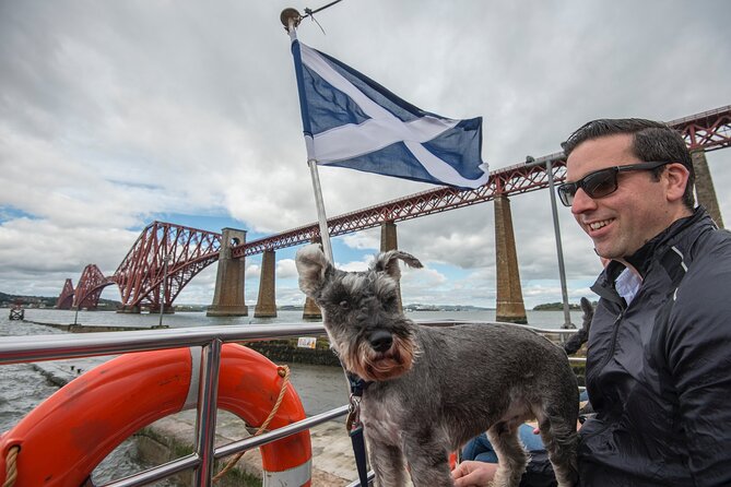 Stunning 90-Minute Firth of Forth Sightseeing Cruise Adventure - Wildlife spotting on the Firth
