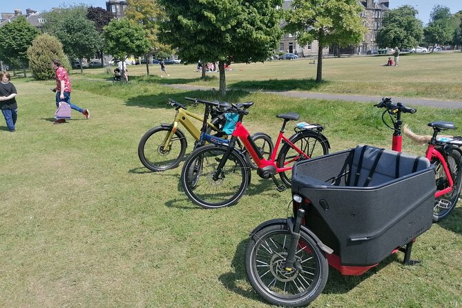 Stunning Edinburgh E-bike Tour max 10 people small group - London Road Gardens and the approach to Holyrood