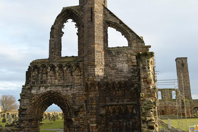 Tour of St Andrews and Historic Fife Small Group Tour - What the private format really gives you