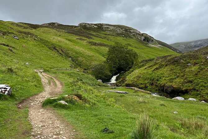 ULLAPOOL PORT Cruise Ship Tour, Ardvreck Castle, Rocks & More - Leckmelm Shrubbery and Arboretum beside Loch Broom