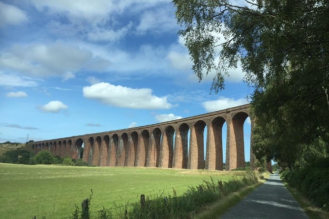 Urquhart Castle, Culloden, Clava Cairns, Loch Ness - Inverness: a quick taste of the Highland capital