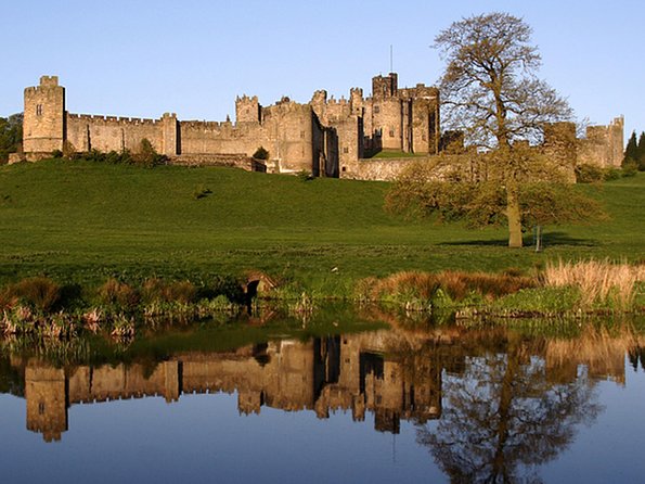 Viking Coast and Alnwick Castle Very Small Group Tour from Edinburgh - Crossing into Northumberland and the Viking Coast